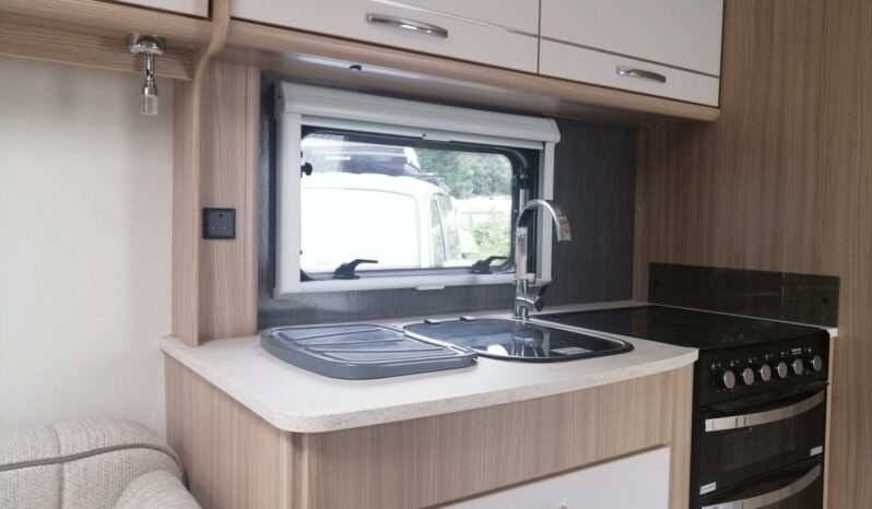 Coachman Vision Plus 450-2 full