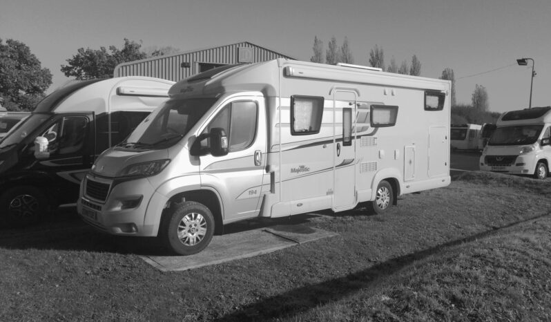 Elddis Majestic 194 full