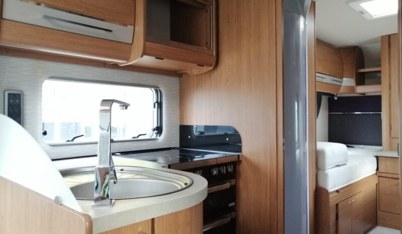 Auto-Trail Frontier Savannah full