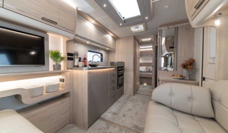 Elddis Crusader Borealis full