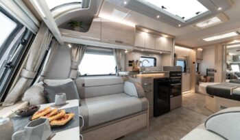 Elddis Crusader Mistral full